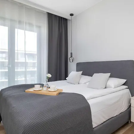 Апартаменты Stylish For 4 Guests With Balcony And Parking By Renters Prestige *