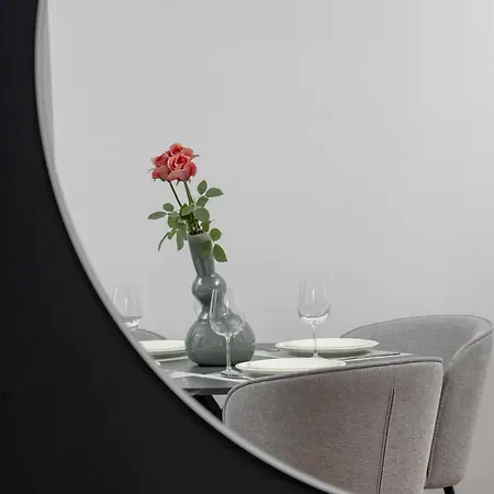 Stylish For 4 Guests With Balcony And Parking By Renters Prestige Катовице