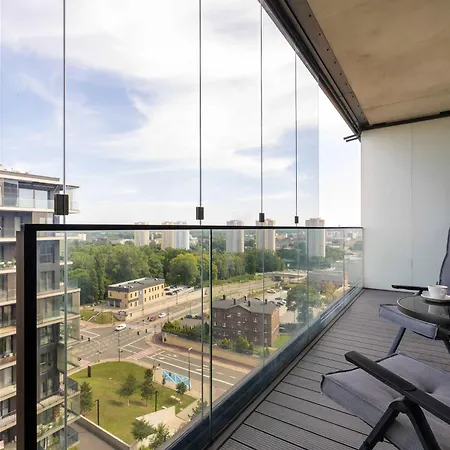 Stylish For 4 Guests With Balcony And Parking By Renters Prestige Апартаменты *